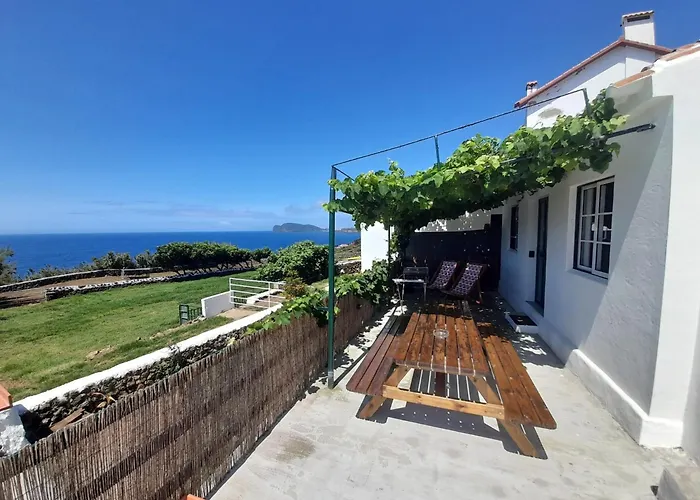 Casa Da Avo Couta * Angra do Heroísmo